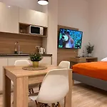 Old Town B15 Apartment *