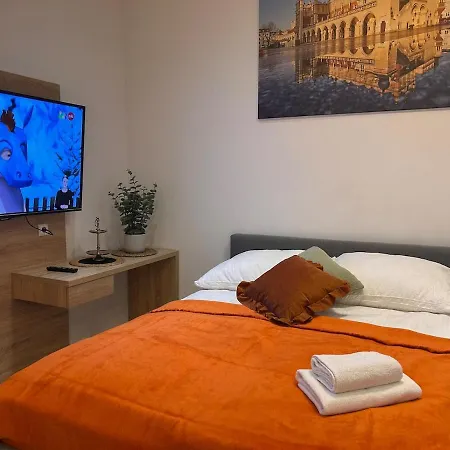 Apartment Old Town B15 *